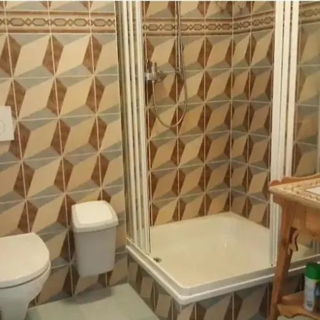 Bed & Breakfast Studio, Entree Par Terrasse Geneva