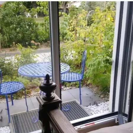 Studio, Entree Par Terrasse Nocleg ze śniadaniem