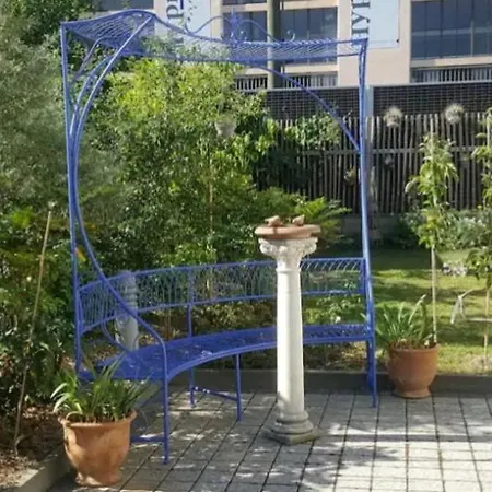 Studio, Entree Par Terrasse Nocleg ze śniadaniem Genewa